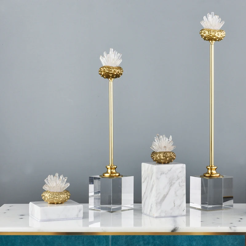 

Luxurious Gold Brass Sea Urchin With White Crystal Stone Sculpture Modern Crystal Figurine Crafts Home Decor Accessories Gift