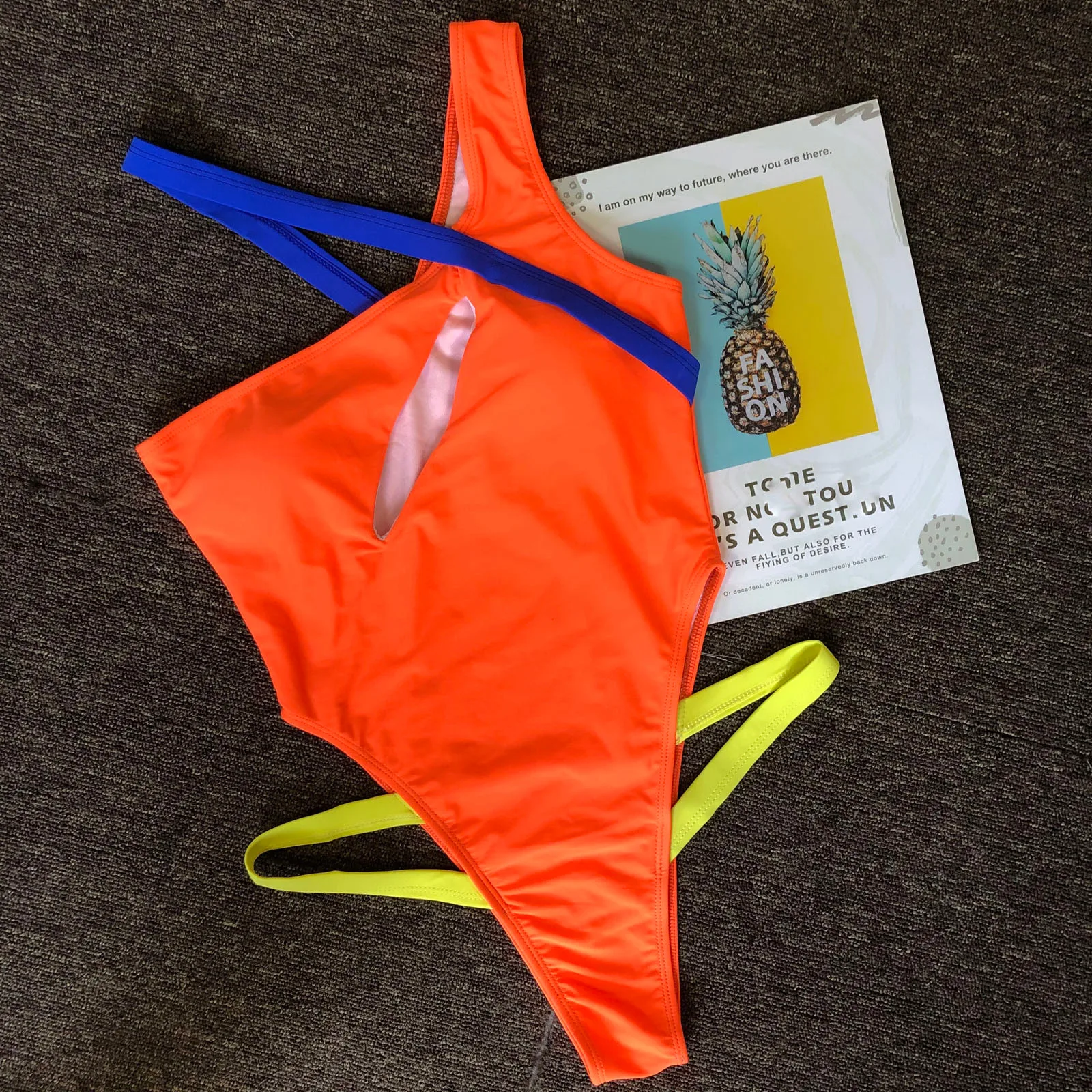 

Sexy One Piece Leopard Swimsuit 2021 New Off Shoulder Patchwork Hollow Out Swimwear Bodysuit Female Bathing Suit Monokini 0105