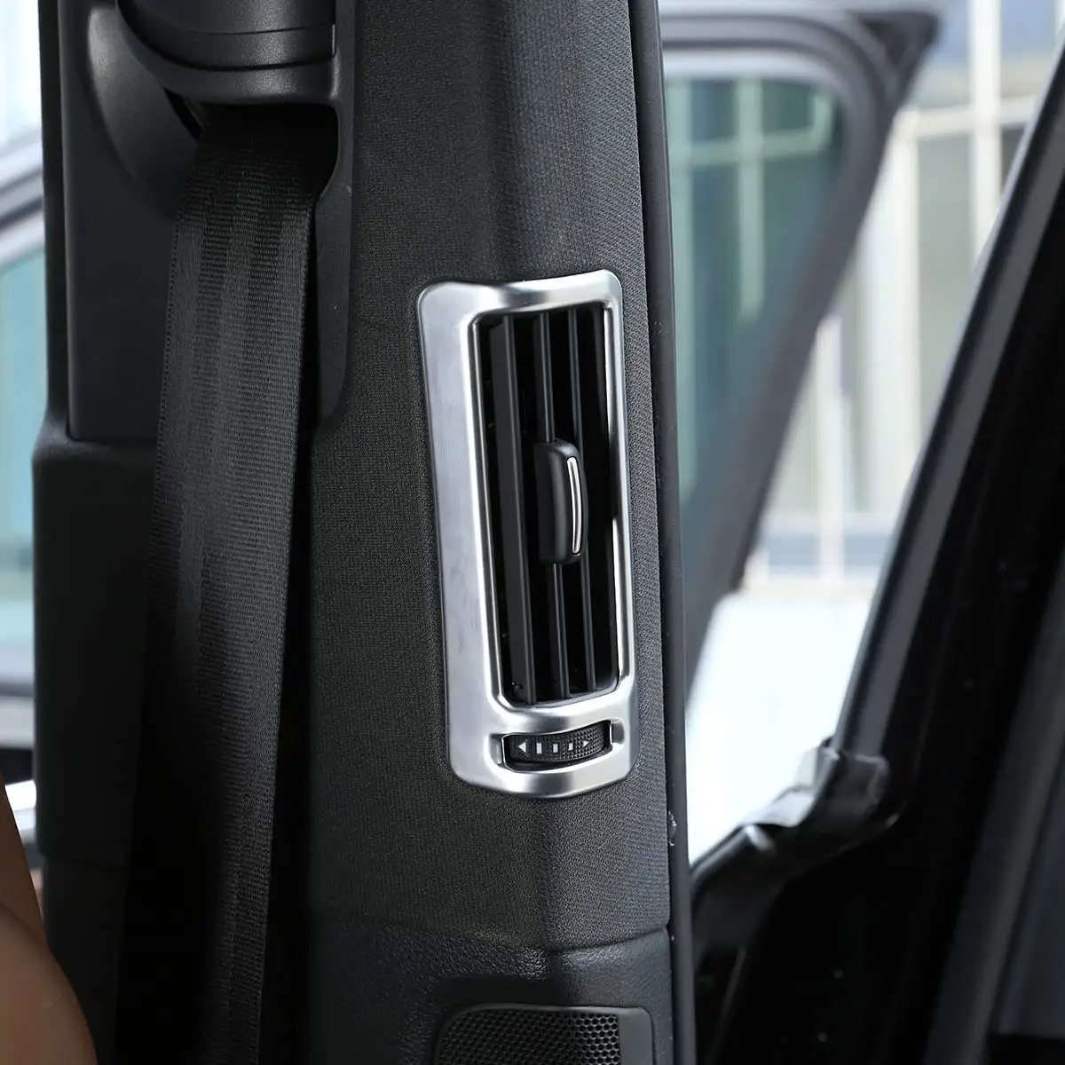 

for Audi Q7 2014-2017 ABS Matt Chrome Post B Pillar Air Conditioning Vent Frame Trim