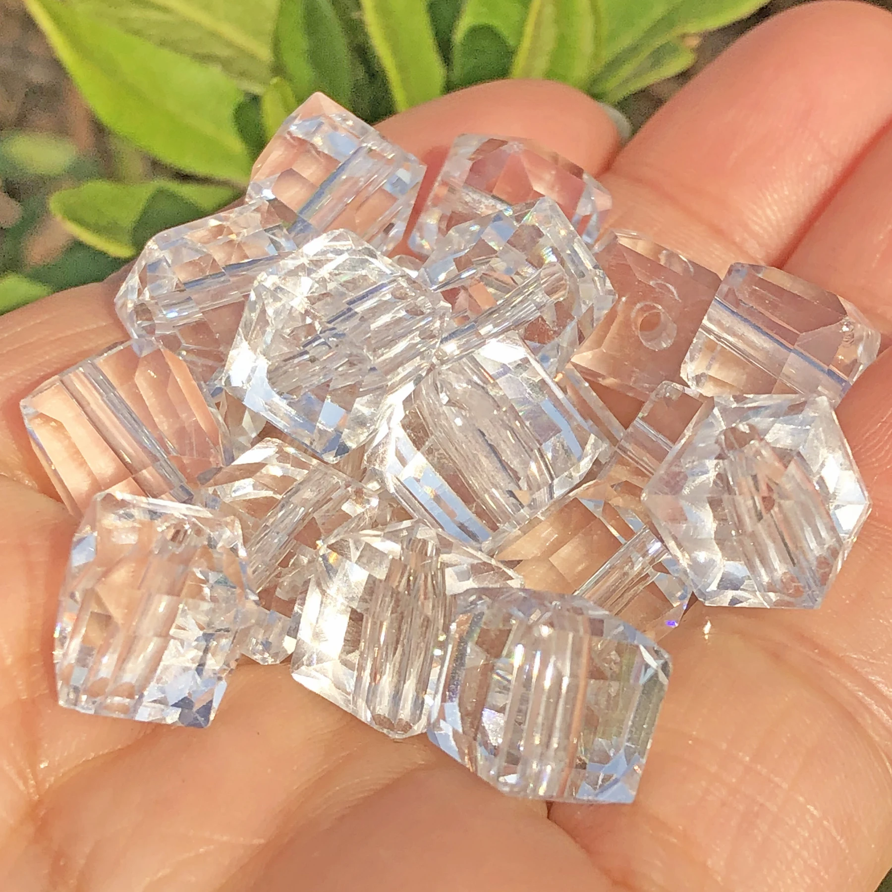 2/3/4/6/8MM High Quality White Clear Cube Austrian Crystal Beads Loose Square Shape Glass Beads For Jewelry Making DIY Bracelet