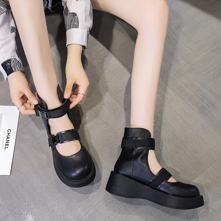

Lolita Shoes Buckle Ankle Strap Platform Shoe Women Patent Leather Thick Sole Punk Hollow Outs Retro Motorcycle boot Girls