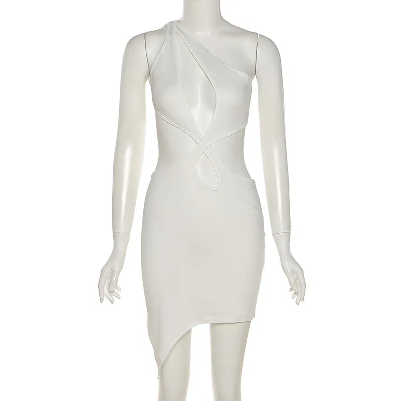 

2021 Summer New Women's Fashion Oblique Shoulder Sexy Hollow Out Halter Slim Temperament Dress Backless Nightclub Evening