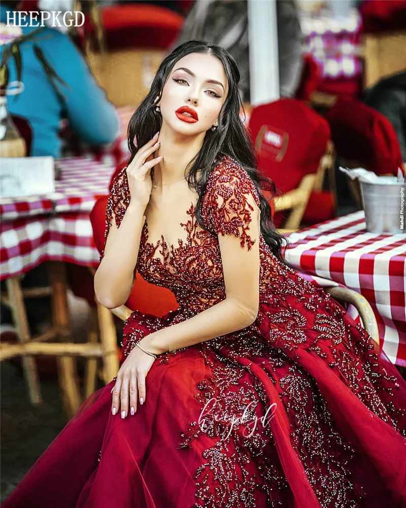 

Amazing Burgundy Beading Long Evening Dress Dubai Short Sleeves A Line High Quality Tulle Prom Party Dresses For Women Customize
