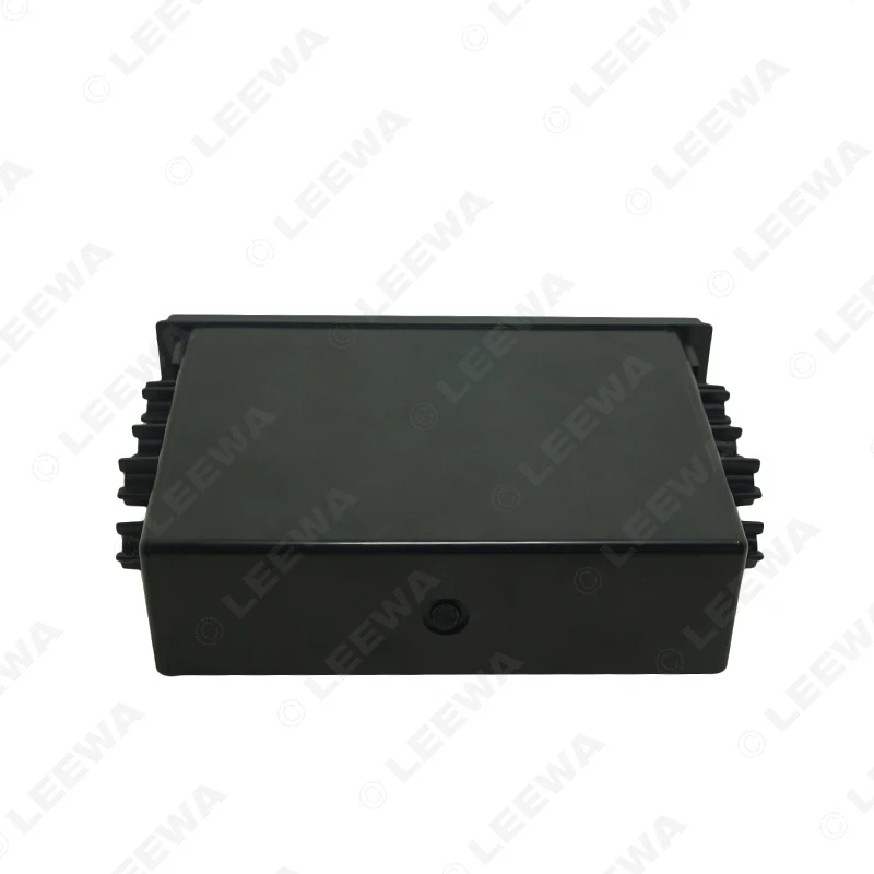 Автомобильная универсальная установка LEEWA для установки на радиоприемник CD