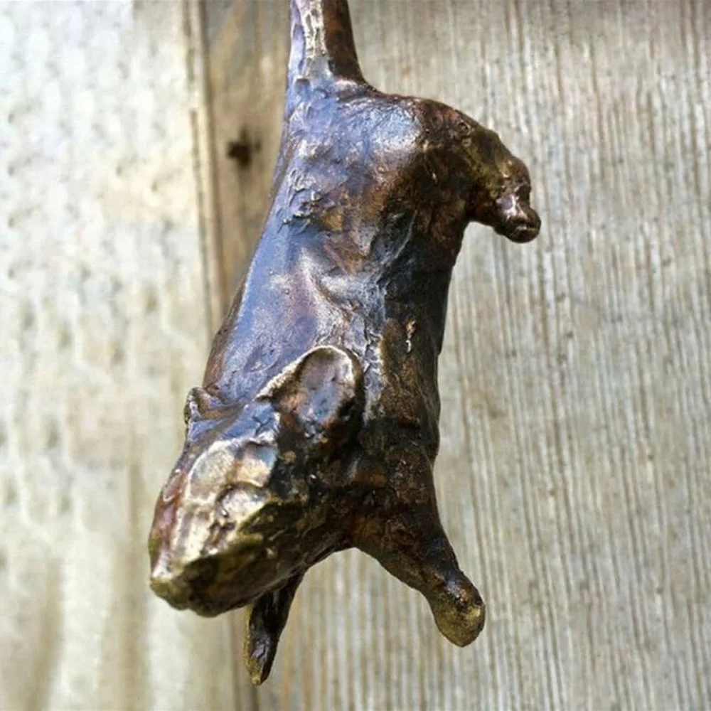

Cat and Mouse Door Knocker or Wall Resin Ornament Rusty Brown Cast Iron Metal Statue Rings Handles Home Decor Protect Plants