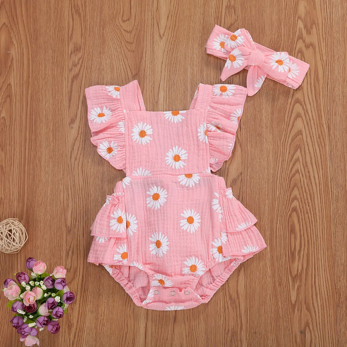 

Baby Girls Daisy Playsuits Ruffled Bodysuit+Headaband 2pcs Sets Print Fly Sleeve Romper Floral Jumpsuit Infant Summer Clothes