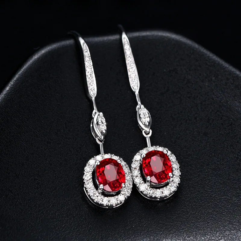 Женские серьги из серебра 925 пробы простые геометрические с овальным рубиновый