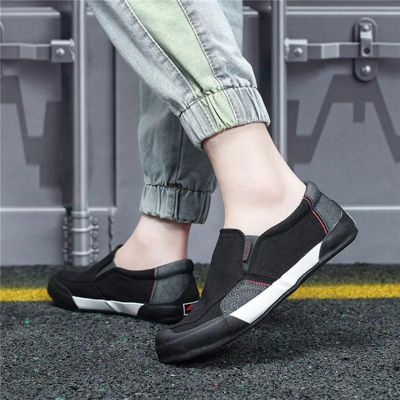 

Canvas Loafers Men Casual Shoes Non-slip Driving Lazy Shoes Outdoor Walking Breathable Footwear Fashion Black Sneakers For Men