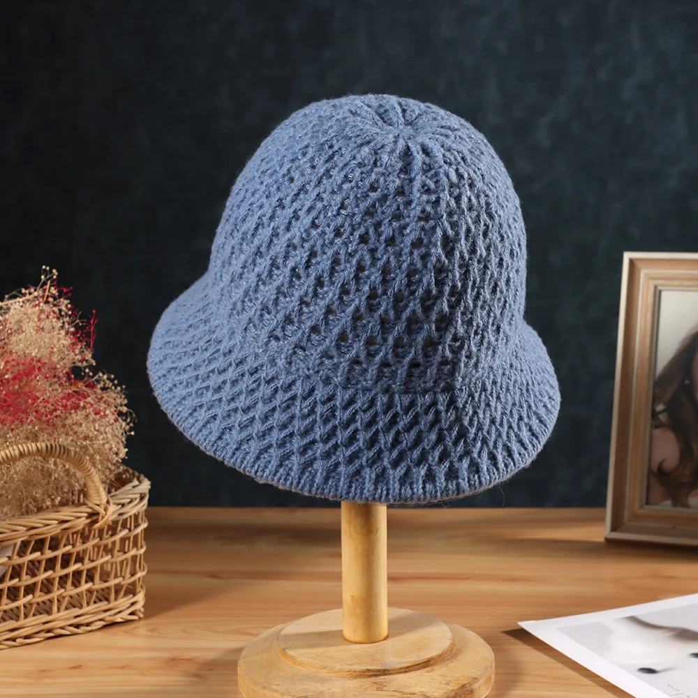 

2021 New women Bucket Hat autumn Winter Teddy Velvet Hats for Lady Thicken Bob Panama Visors Foldable Outdoor Fisherman Hat