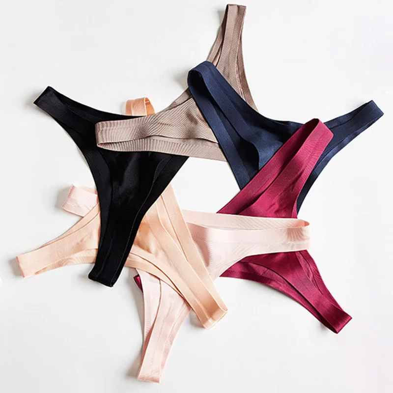 

QPure Color Panties Breathable G-string Low-Waist Sexy Ice Silk Thongs Women Underwear No Trace Nylon M/L/XL/2XL/3XL Briefs 2020