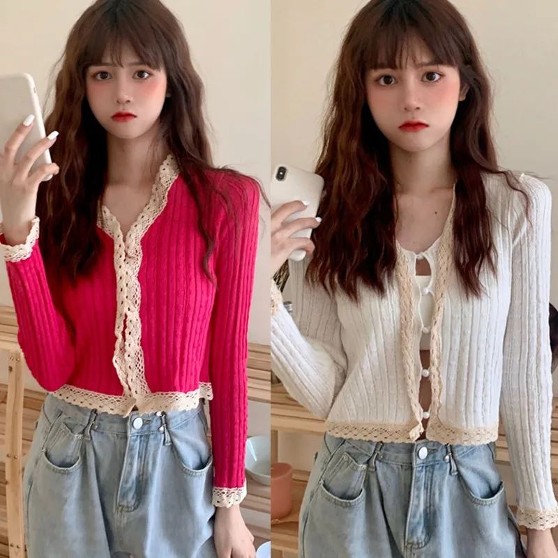 

Stylish Autumn V-neck Lace Stitching Long Sleeve Knitted Cardigan Jackets Temperament Pearl Button Short Tops for Women
