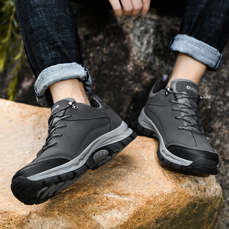 2021 Wading Shoes Men's Non-Slip Hiking Climbing Water Sports Shoes Beach Barefoot Surfing Shoes Outdoor River Upstream Shoe Man