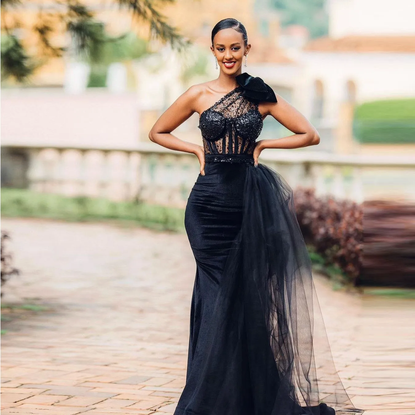 

Модное сексуальное Простое Повседневное женское платье на одно плечо длиной до пола со шлейфом прозрачное вечернее платье Тюлевое платье д...