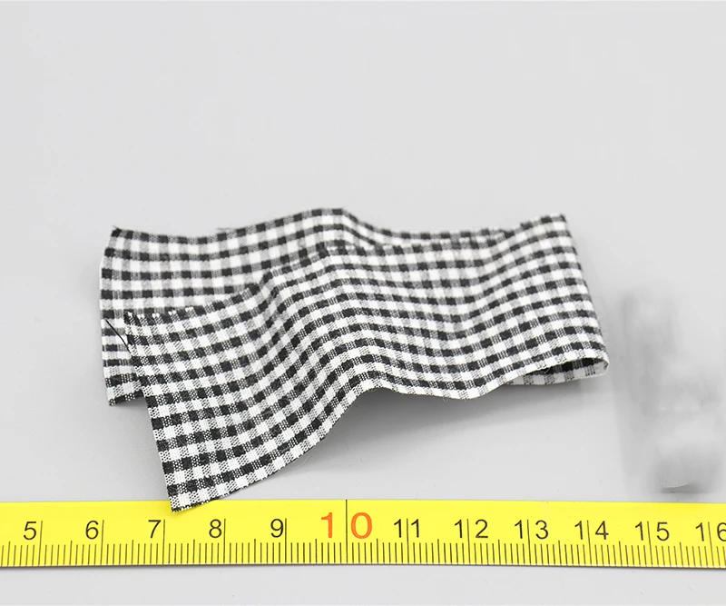 

1/6 Scale UD9006 Girl Soldier's Checked Scarf Model for 12''Body
