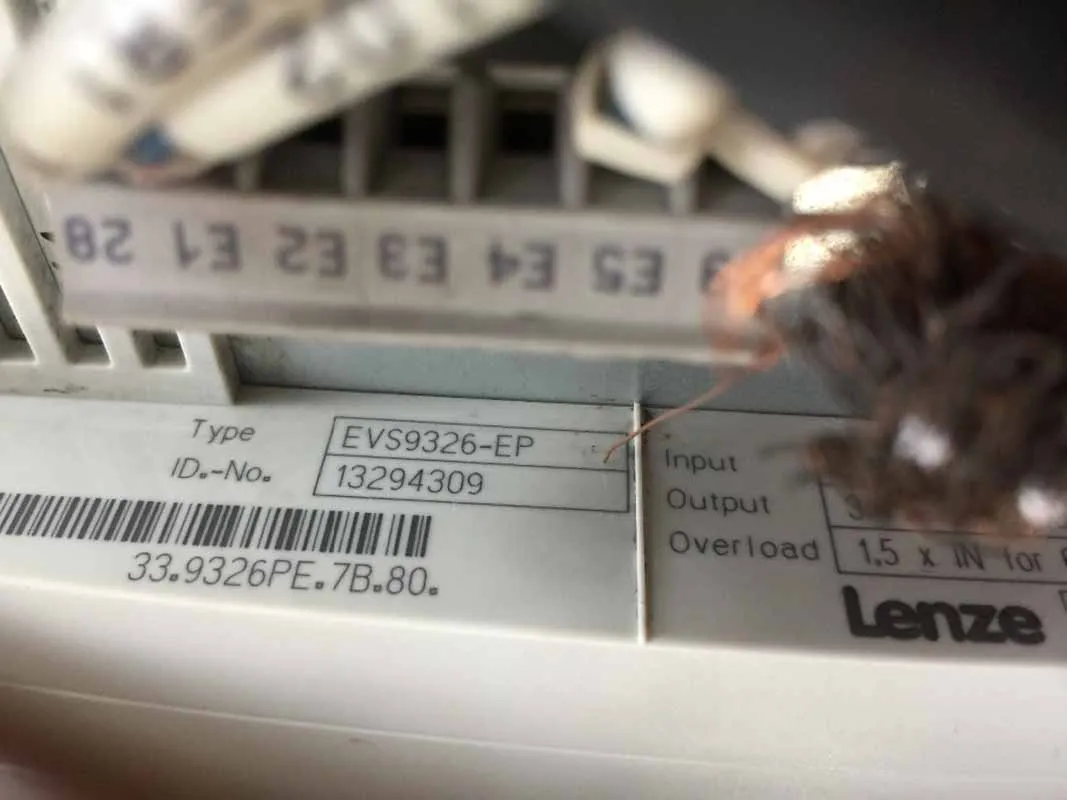 Lenze EVS9326-EK сервопривод/драйвер используется в хорошем состоянии | Инструменты