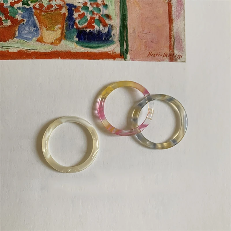 

COSYOO Women Chic Transparent Knuckle Ring Mix Color Retro Acrylic Resin Thin Ring For Women Jewelry Party Gifts