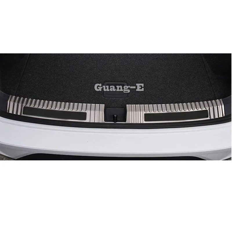 Внутренняя отделка заднего бампера Накладка на порог из нержавеющей стали