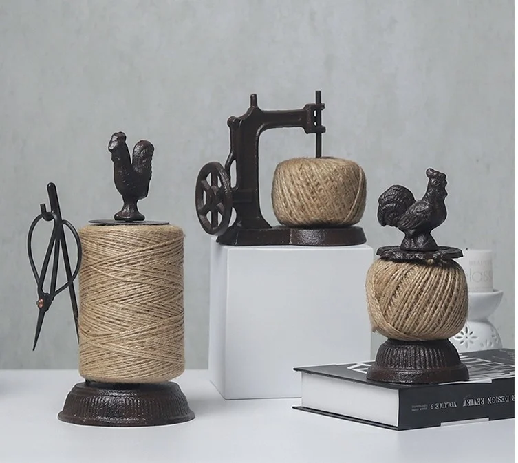 

Rooster, cast iron hemp rope reel, ancient village, with scissors, statue, European garden and family decoration, animal statue