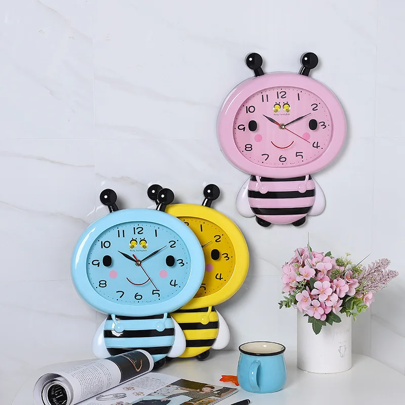 

New Cute Cartoon Wall Clock Children's Room Mute Clock Creative Bedroom Living Room Fashion Wall Clock Bee Pendant