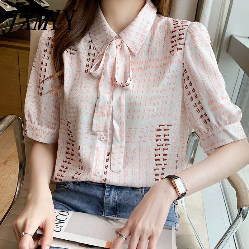 

JXMYY 2021 New French Style Niche Thin Section Small Fresh Literary Square Collar Quarter Sleeve Floral Shirt Female Summer