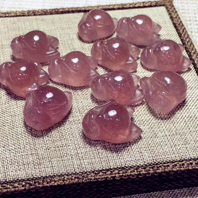 

Natural Strawberry Crystal Fox Pendeloque Cut Fund Recruit Blossom Wang Marriage Fairy Fox Crystal Necklace Jewellery Pendant