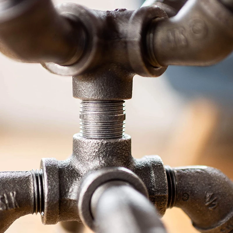 

4Pcs Blackened Three-Dimensional Five-Way Crafts Water Pipe Lamp Shelf Tube Mallet