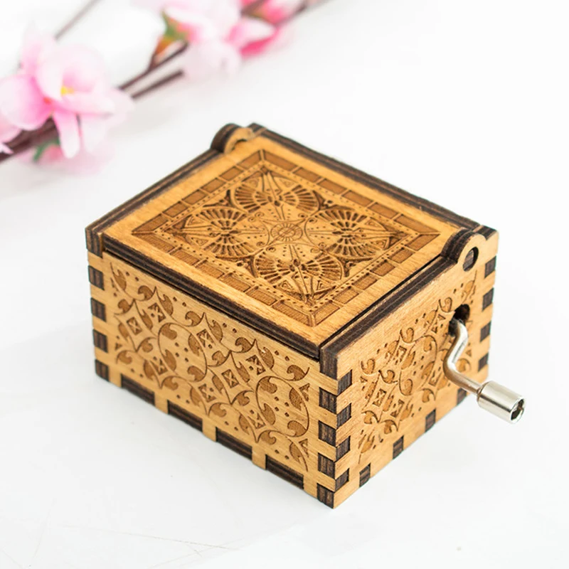 Деревянная музыкальная шкатулка с гравировкой подарок крестному отцу на день