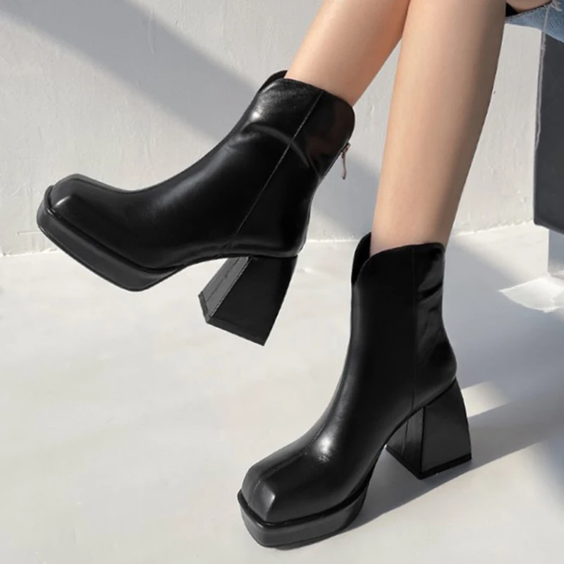 

Женские ботильоны на массивной платформе Rimocy 2021 Винтажные ботинки с квадратным носком на толстом высоком каблуке женские ботинки из искусс...