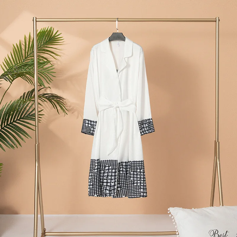 

Sexy Turn-down Collar Lady Mid-Length Bathrobe Nightgown Full Sleeve Black Plaid Rayon Kimono Lingerie Loungewear Home Dress