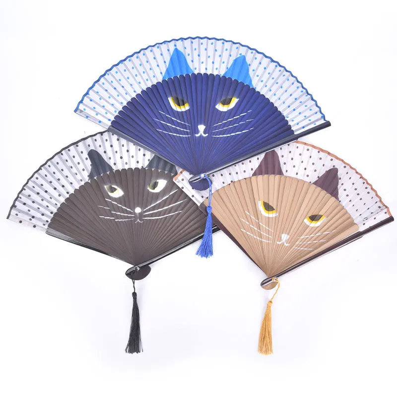 

Cat Cartoon Silk Fashionable Japan Style Hand Fans Popular Handheld Folding Fans New Spray-painted Cat Head Japanese Wind