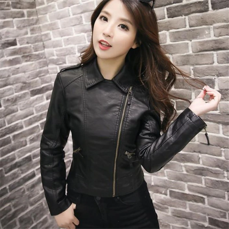 Женская кожаная куртка из ПУ кожи на молнии с заклепками весна-осень | одежда