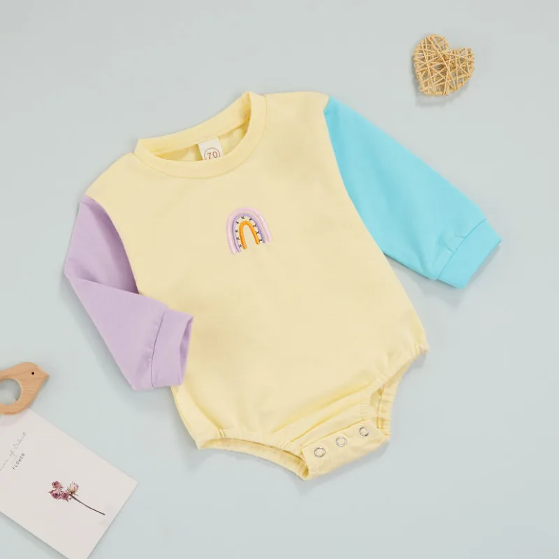 

Комбинезоны с длинным рукавом для младенцев, комбинезон разных цветов с радужной вышивкой и круглым вырезом для младенцев