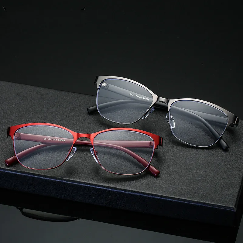 

TheFashionNewRetro Metal Reading Glasses Women Presbyopic Blue Light Blocking Eyeglasses for Parents Elder Eyewear Spring Hinges