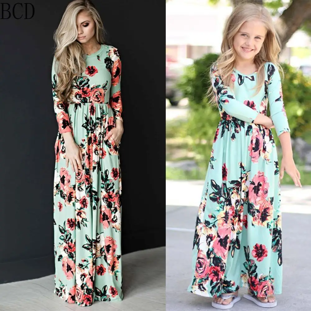

Matching Family Outfits Mother & Kids Dress Long Dress Bohemia Maxi Dress with Pocket Outfits Dresses for Parent-child Family