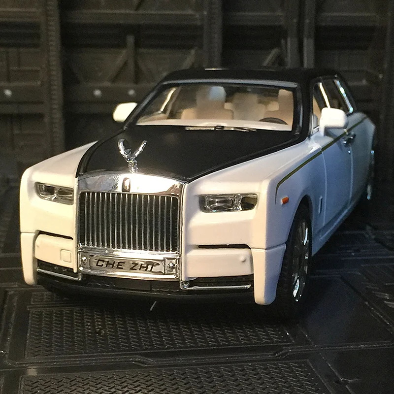 

1/24 Rolls-Royce Phantom Alloy Automobile Model Mini Luxury Car High Quality Simulation Vehicles Pull Back Toys for Collection