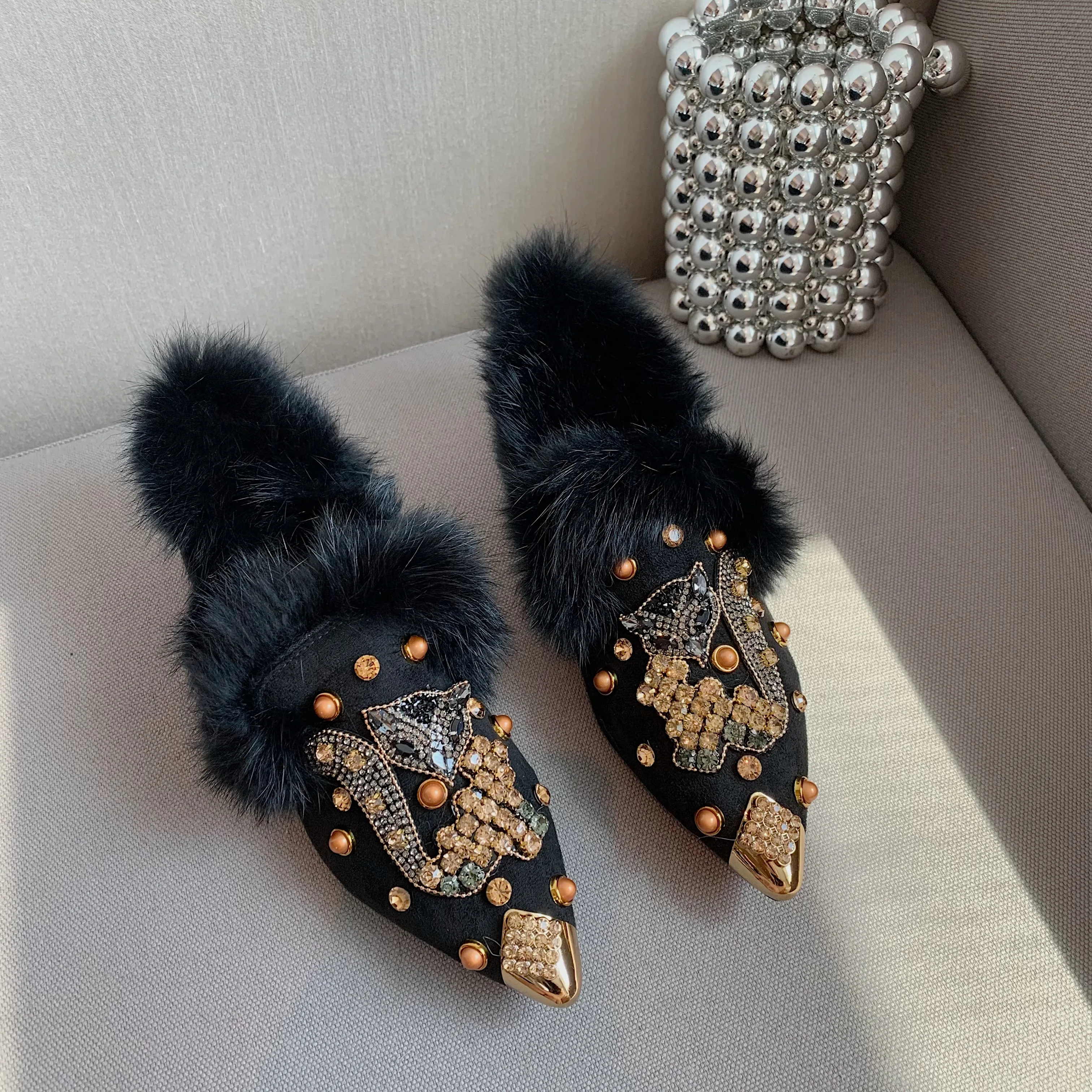 Женские пушистые туфли на плоской подошве зимние теплые роскошные мюли