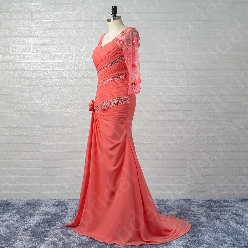 Очаровательные платья для матери невесты распродажа 2021 коралловые с V-образным