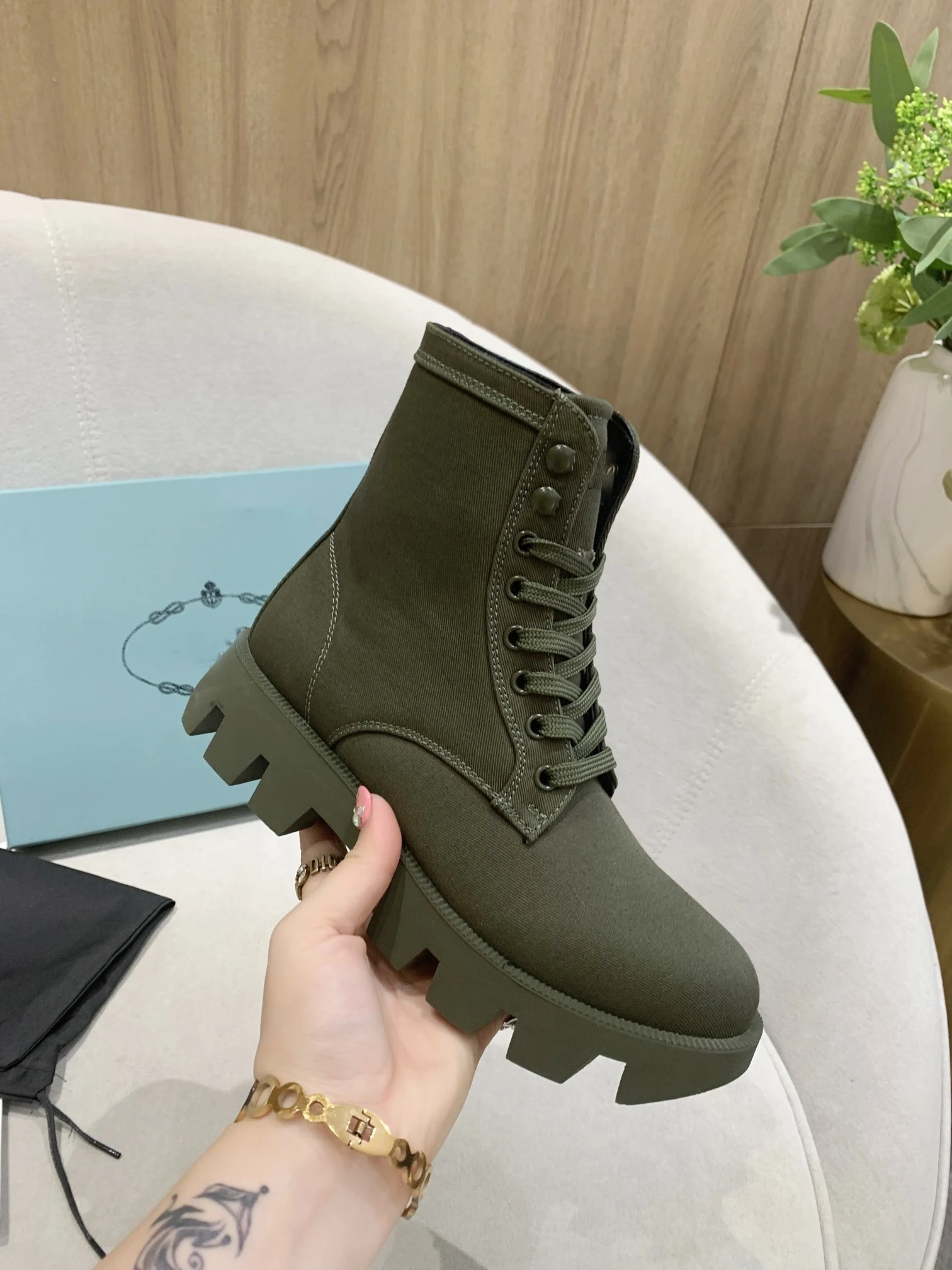 

Fashion Genuine Leather Plus Velvet Warm Short Boots Autumn Winter Designer New Martin Boots Women Green Zapatos De Mujer 2020