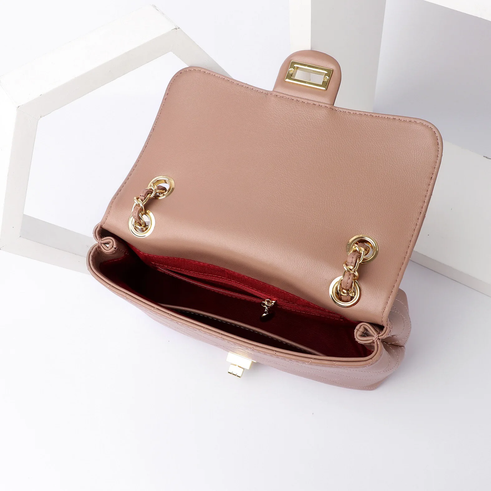 

Hot style Leather Bag 2021 New Style Small Square Women's Bag Fashion Underarm Bag Senior Style Rhomboid Chain Crossbody Bag