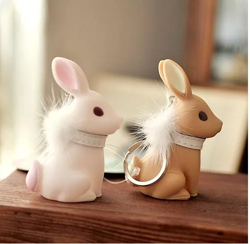

Animal Fur White Rabbit Key Chain Black Rabbit Fur Ball Super Cute Key Chains Pink Rabbit Key Ring Yellow Rabbit Bag Pendant