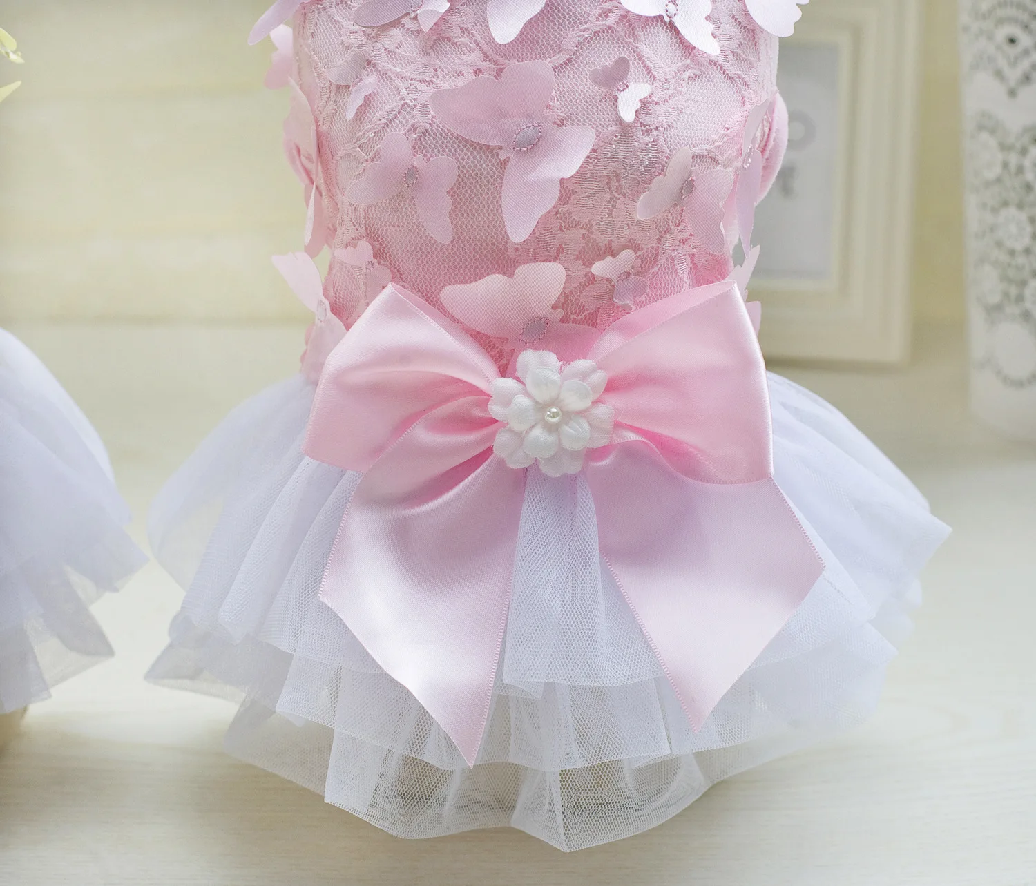 

Spring Summer Fashion Luxury Thin Dog Dresses for Small Dogs Pet Dog Clothes Butterfly Skirt