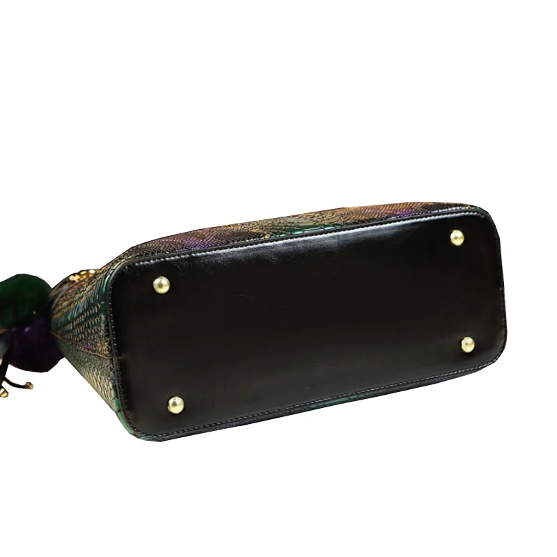 

Women's Handbags