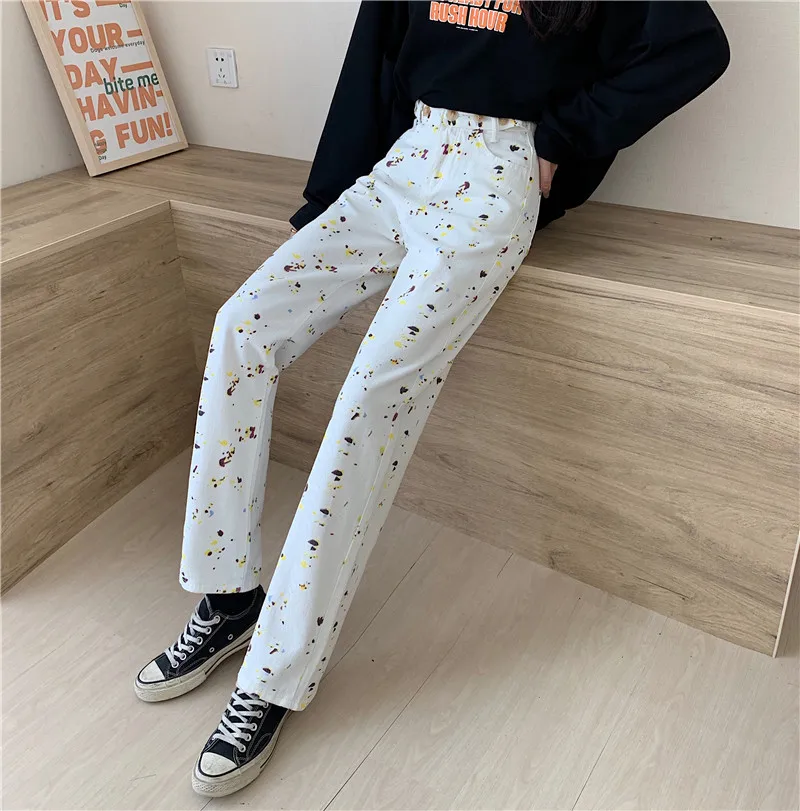 

White Harajuku High Waist Jeans Women Loose Korean Retro Graffiti Quality 100% Cotton Women'S Jeans 2021