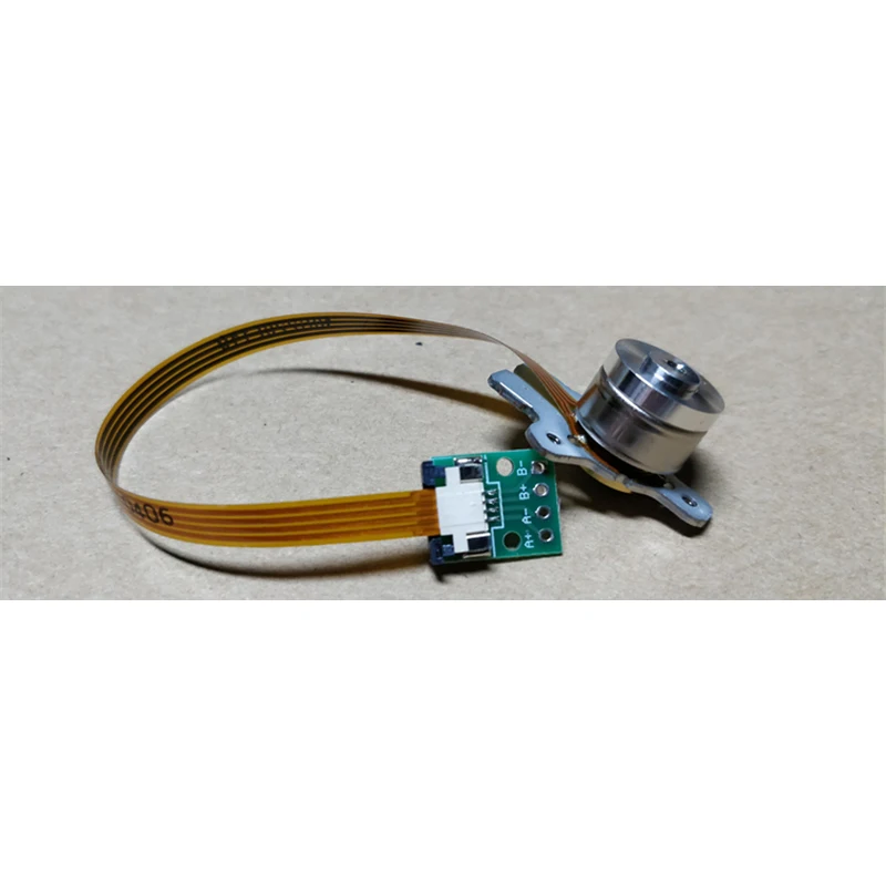 Новый оригинальный прецизионный японский высокоскоростной внешний ротор с бесщеточным двигателем постоянного тока 18800 об/мин для цветного проектора w