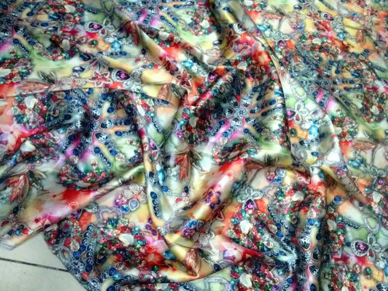 Новинка Женская суператласная тканая эластичная 97% шелковая ткань для шитья