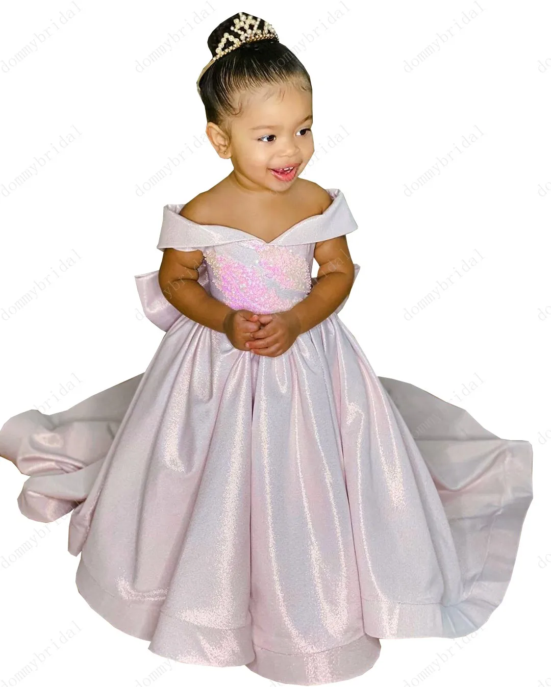 

Женское платье с открытыми плечами, цветочным принтом и рукавами