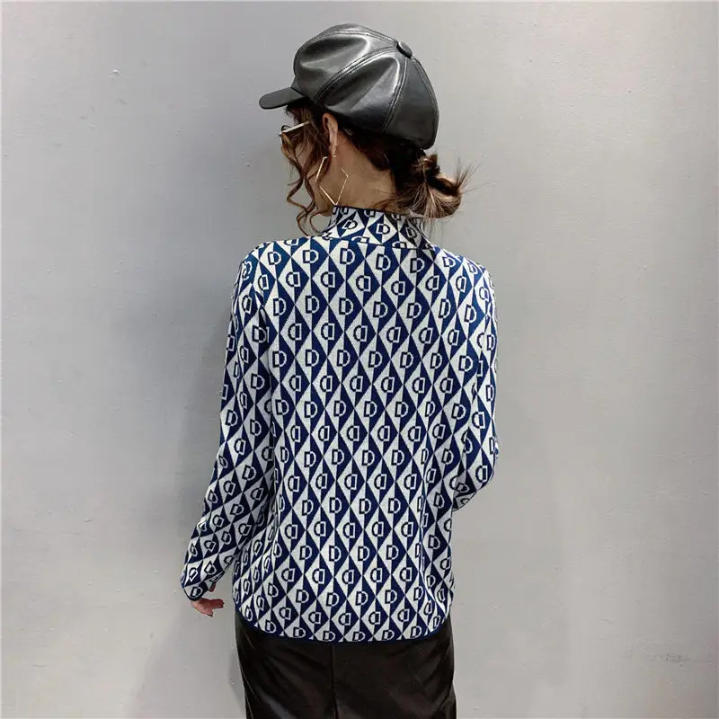 

Plush thickened half high collar women's bottoming Shirt New Style versatile knitting sweater warm top in autumn / winter 2020