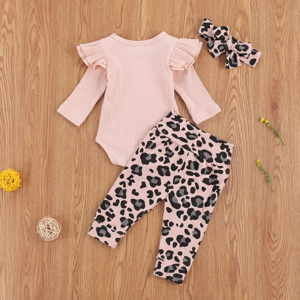 

Newborn Baby Girls Clothes Flying Sleeve Jumpsuit Solid Color Leopard Trousers Headband For 0-24M