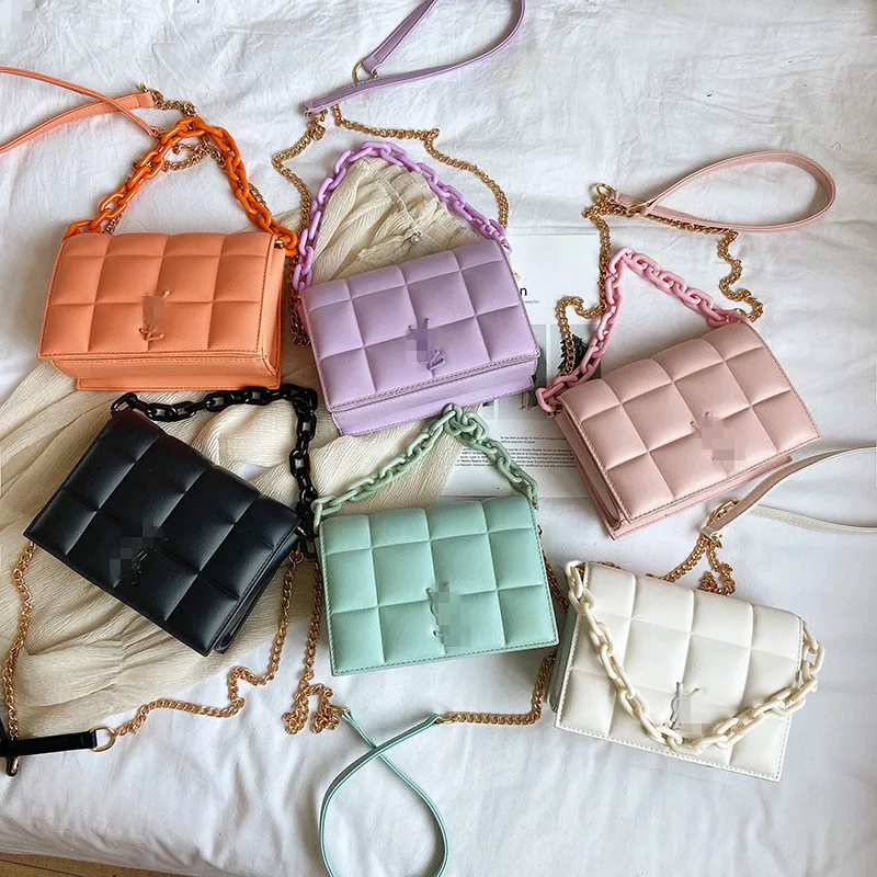 

New Women's Bag Four Seasons Matching Messenger Bag Fashion Trend Textured Small Square Bag