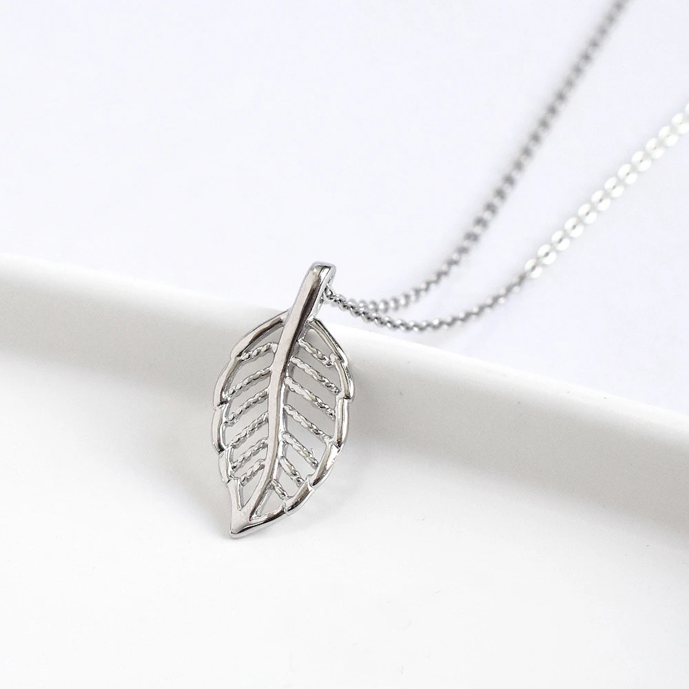 

Real 925 Sterling Silver Hollow Leaf Pendant Necklace Simple Jewelry for Women Girls
